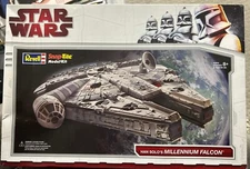 REVELL 2009 STAR WARS Han Solo's Millennium Falcon Snap Tite Model Complete New