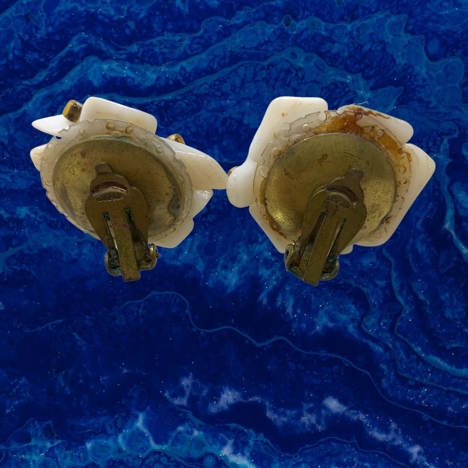 Pendientes Vintage Años 50 Madreperla MOP Chip Cluster Clip On Hecho en Japón Foto 4 de 4