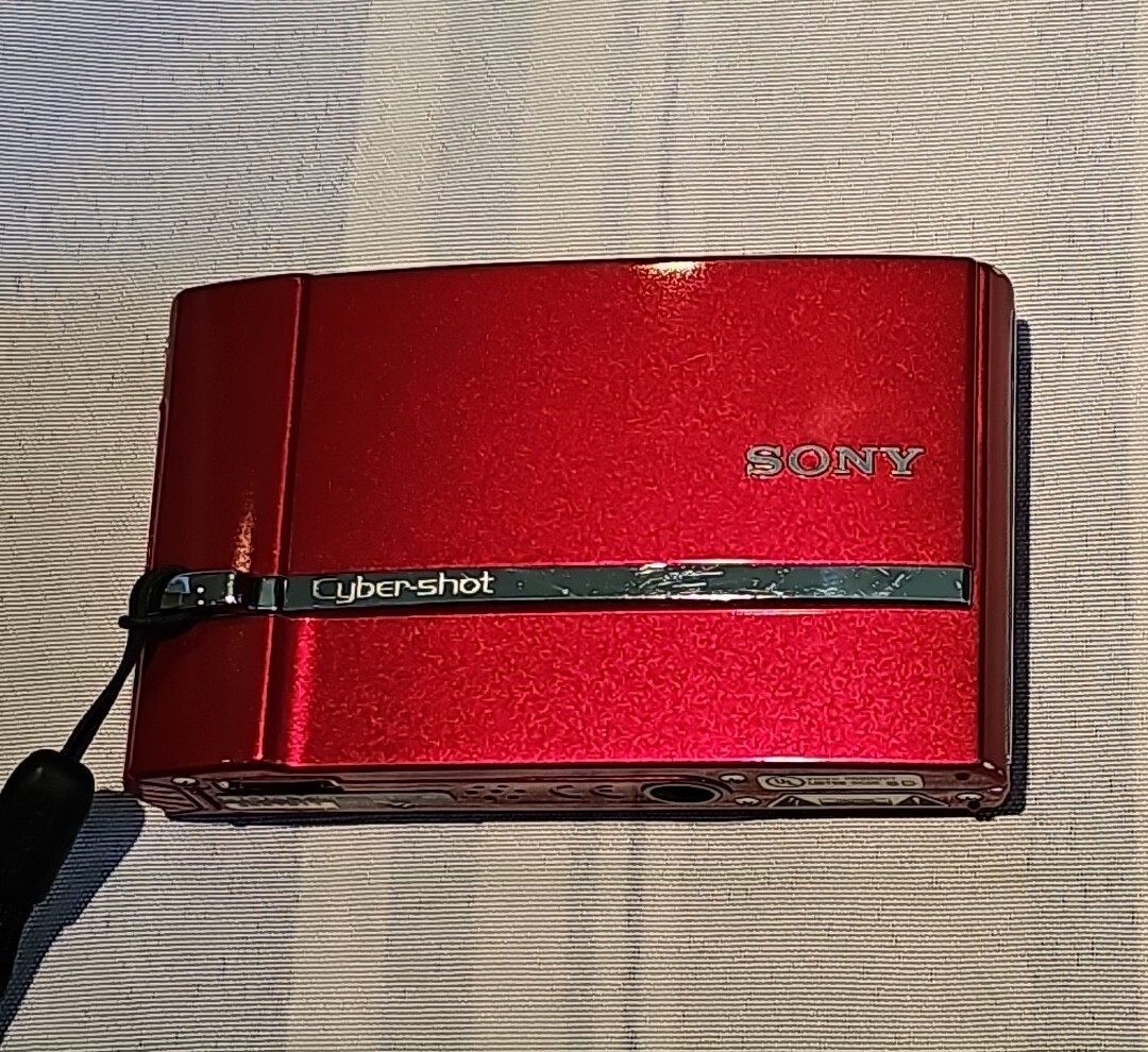 Sony CyberShot DSC-T50-RED-7.2 MP-Digital Camera-memory Card
