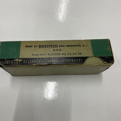 VINTAGE BOSTITCH STAPLERS AND STAPLES SB 19 1/4" - Picture 4 of 6
