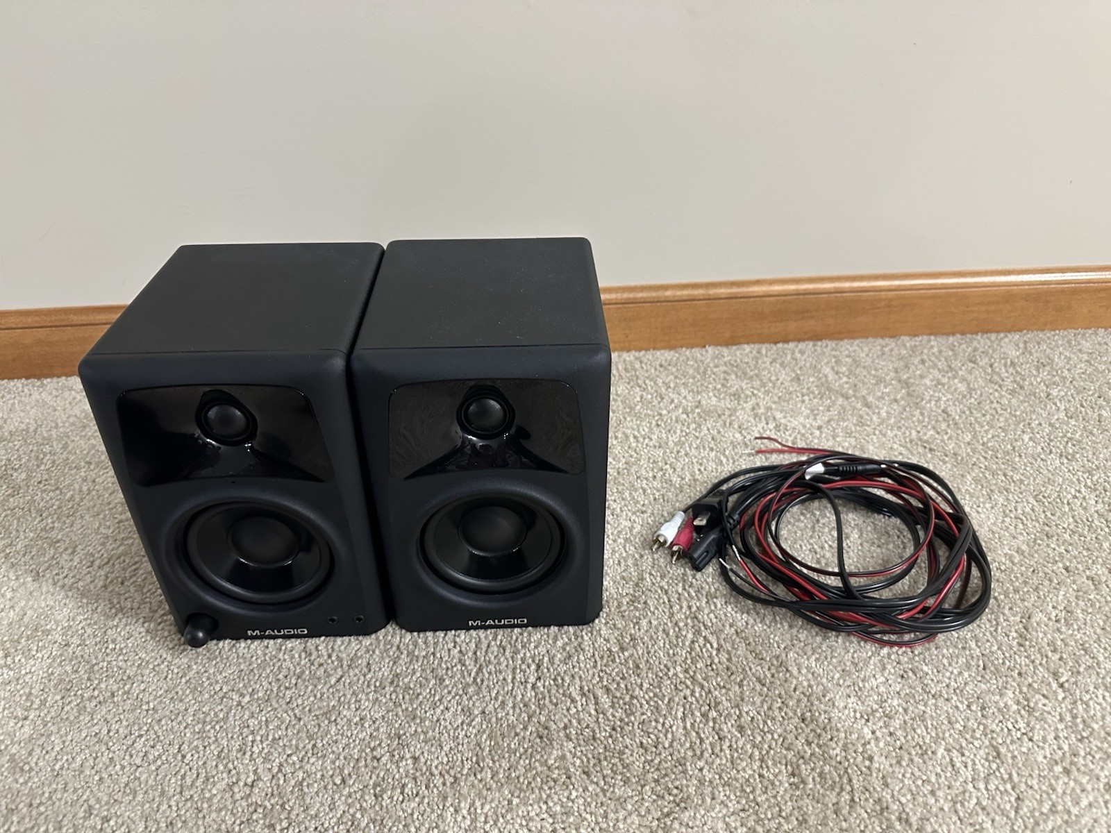 M-Audio AV32 Studio Monitors with Cables Regions Beyond