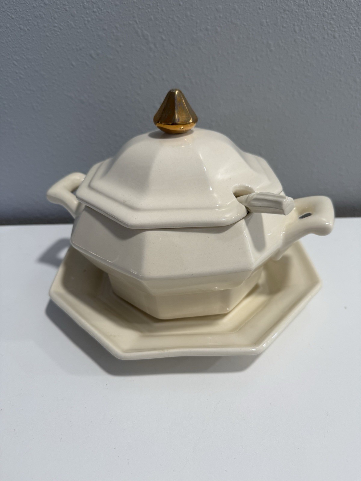 Vintage Off-White Ceramic Soup Tureen Bowl With Underplate, Lid and Ladle.