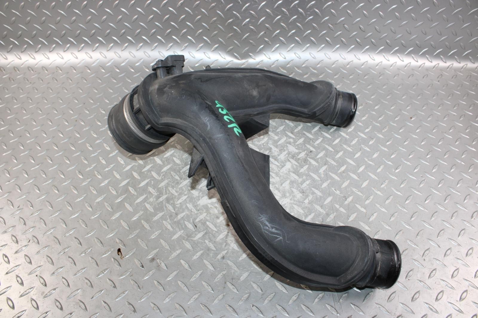 14-17 GHIBLI 3.0L Engine Air Intake Inlet Tube Resonator Y-Pipe Unit Factory OEM