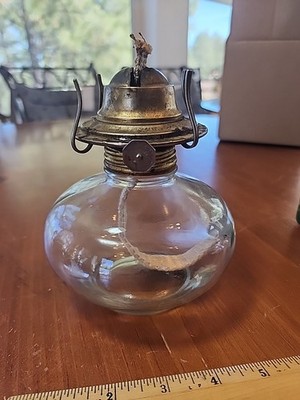 Vtg Eagle P&A RISDON USA OIL LAMP Clear  Glass 5  Across Brass  Decor Wick