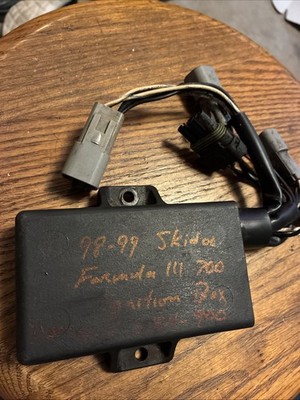 OEM 1998-99 Ski Doo Formula III 3 700 Triple   ECM CDI Ignition Box Mach Z   110