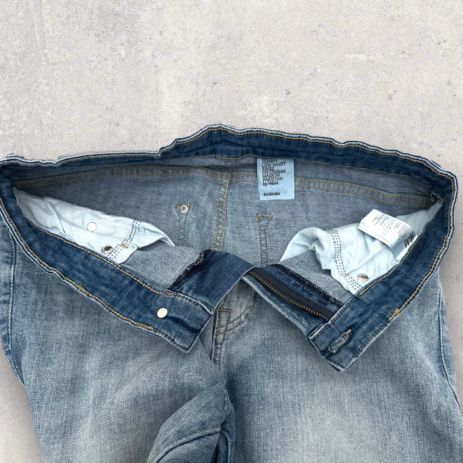 H&M Super Skinny Cropped Jeans, US Mens 33