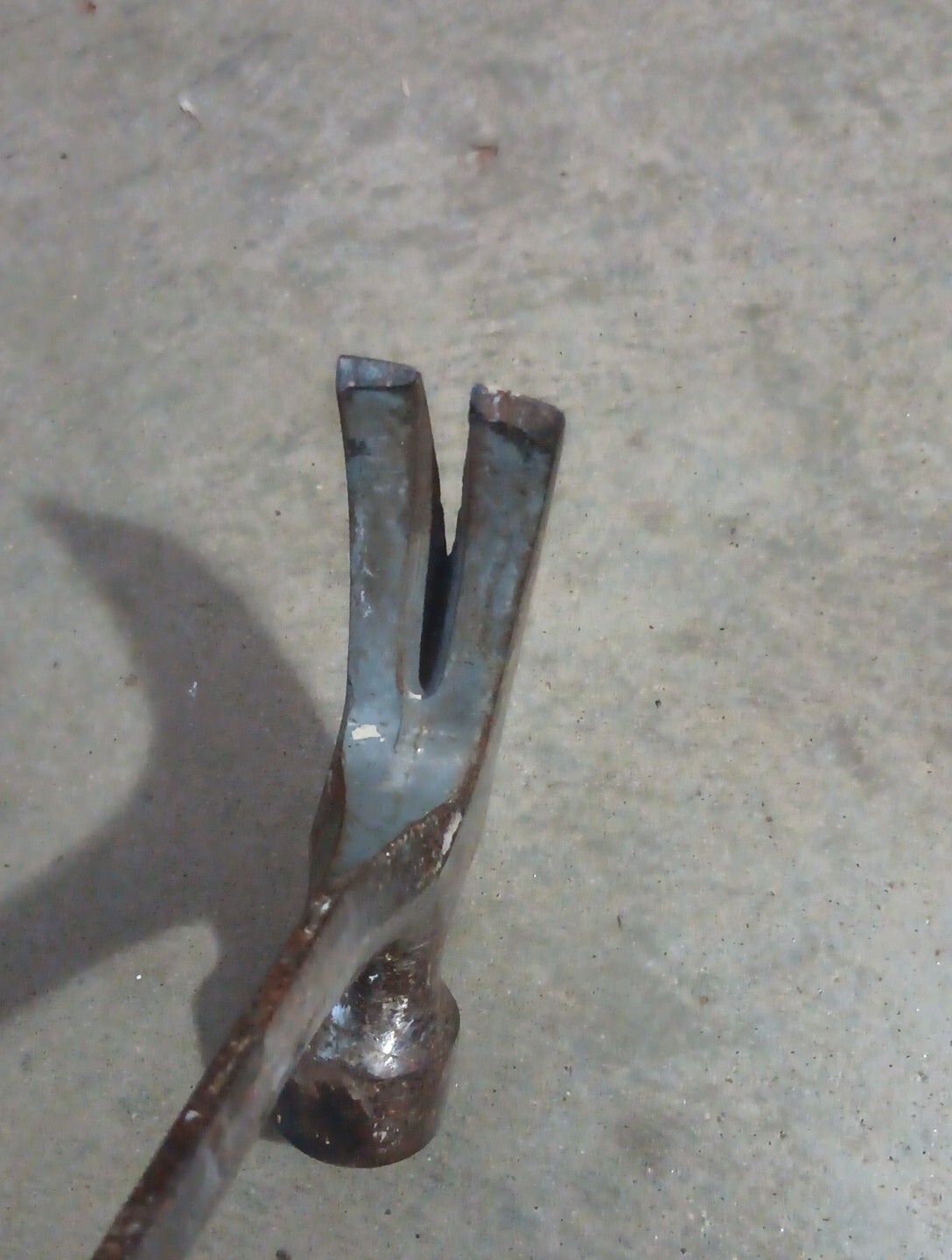 Vintage  22oz Estwing Claw Hammer USA - 6.465.535 Pat - Blue Handle