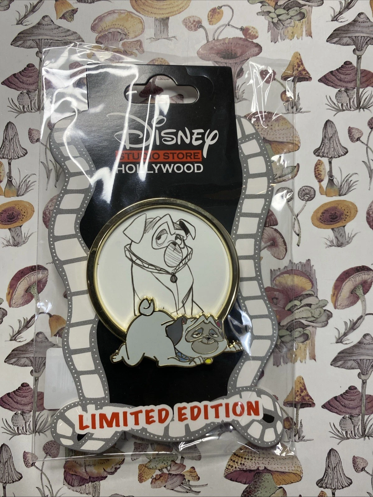 Disney 2024 D23 DSSH Dog Self Portrait Pocahontas Percy LE 400 Pin