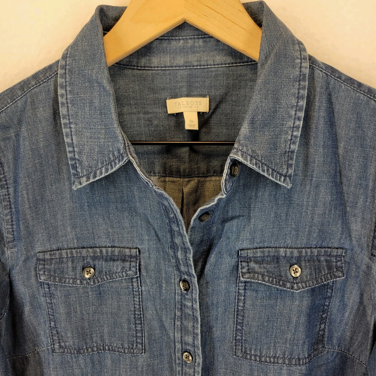 Talbots Vertically Striated Lightweight Denim Shi… - image 3