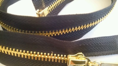 YKK Reißverschluss Schwarz teilbar 60,65,70,75,80,85,90 cm 6 mm Goldgelb