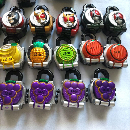 Kamen Rider Gaim Genesis Driver belt & 25 Lock Seeds Set - Picture 5 of 11