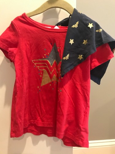 DC Wonder Woman Cape Red T-Shirt Top 