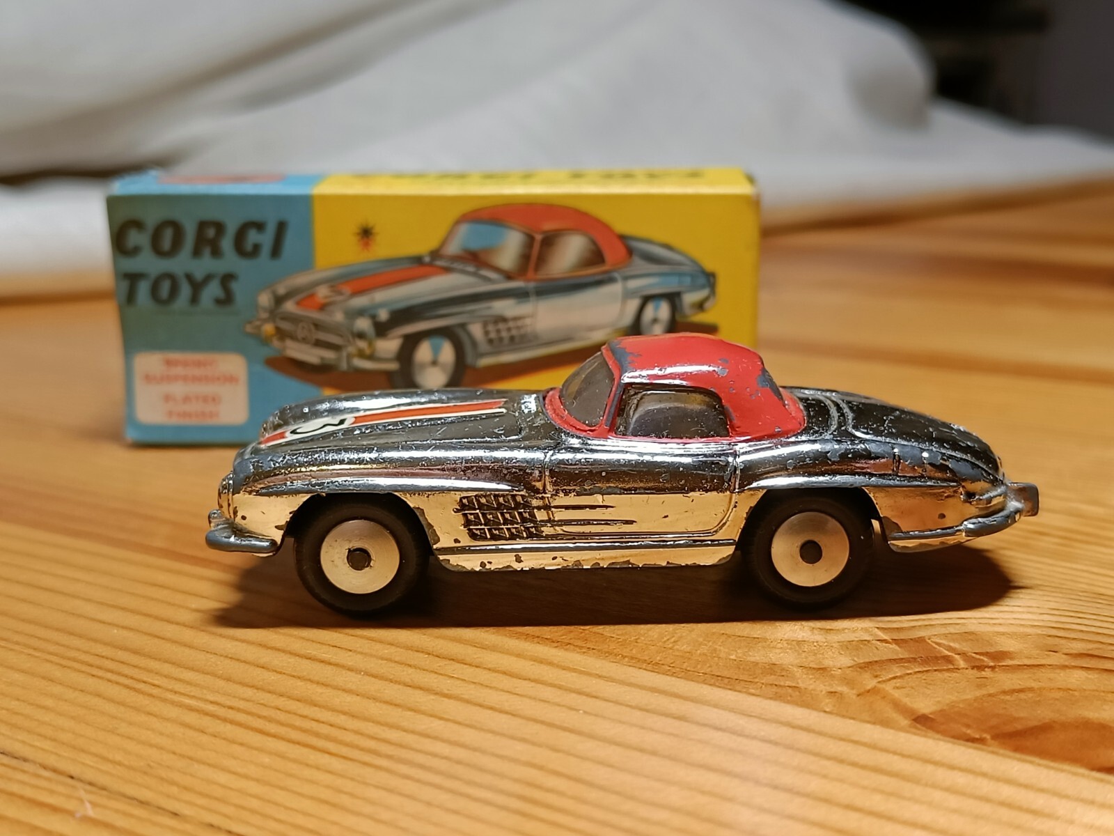 Corgi 304s, Mercedes 300SL - Free Price Guide & Review