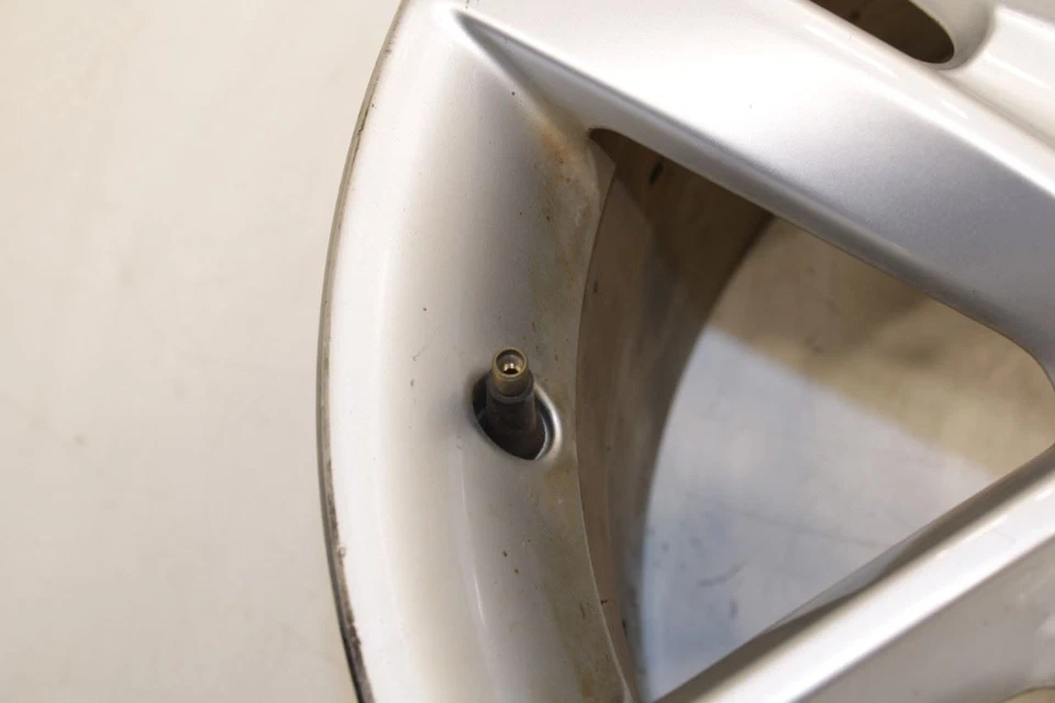 2014-2016 Volvo S60 Aluminum Wheel R17x8J 5 Spoke 31381412 OEM *ReaD* - Image 3 of 4