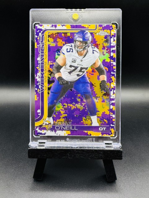 2025 Topps Chrome Football BRIAN O'NEILL No. 196 TEAM CAMO REFRACTOR SSP VIKINGS