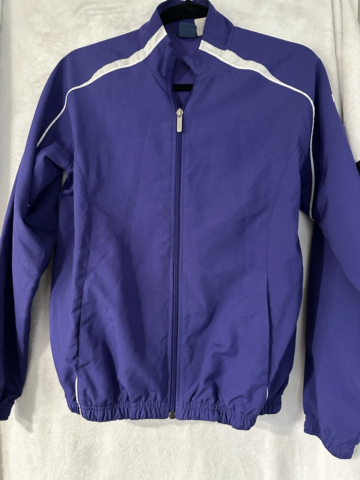 Reebok Men's Blue Windbreaker With White Trim Zip Front Elastic Bottom Sz L