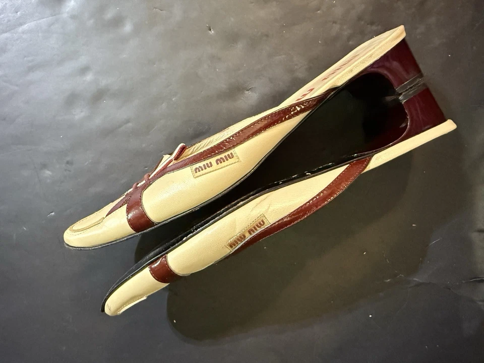 Miu Miu Vintage Clásico Minimalista Diseñador Dinero Antiguo Lujo Cuero Mula 39 Foto 4 de 4