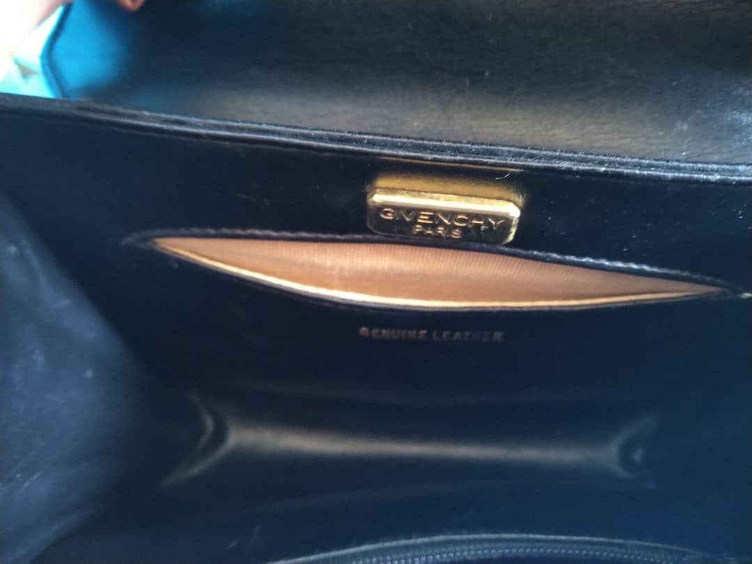 Givenchy genuine leather black shoulder bag thumbnail 2