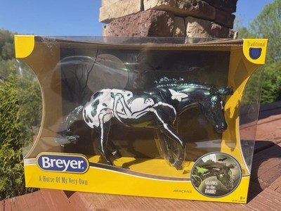 Breyer 2025 Halloween Horse Arachne Glows In The Dark Metallic Color-Shift NIB