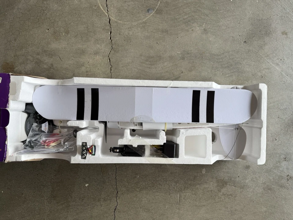 РЕДКИЙ Новый R/C Hobbyzone Mini Super Cub RTF Anti Crash Tech Самолет HBZ4800 - Изображение 3 из 3