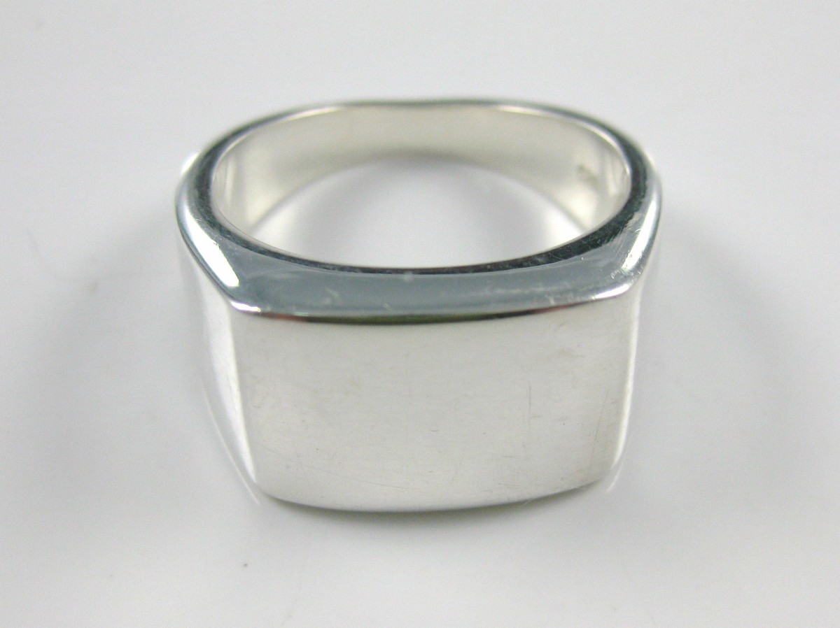 925 Sterling Silver RECTANGULAR Face Plain Signet Ring size