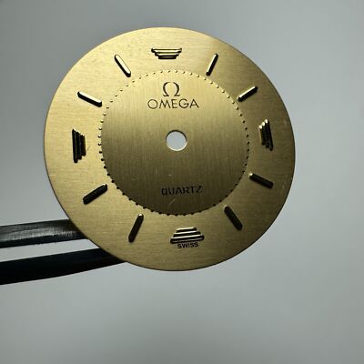 Omega NOS seltenes roundes Champagner Bullseye Zifferblatt für Quarzmodell (Größe in Bildern)