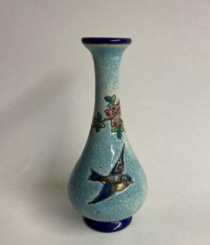 Vase Longwy 19 -ème, décor japonisant oiseau papillon et fleurs - Imagen 1 de 6