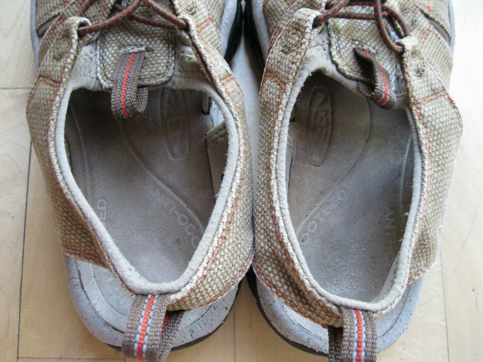 Sandali Keen Newport impermeabili da trekking sportivi acqua marroni da uomo 8 5