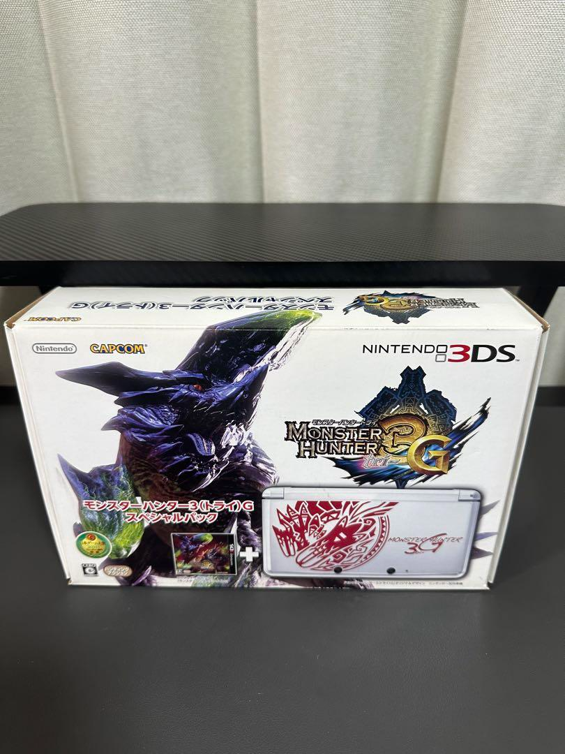 Nintendo 3DS Monster Hunter 3G Special Pack Console Game
