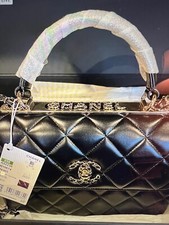 CHANEL 23P NEW TRENDY BLACK LEATHER CC LOGO CHAIN TOP HANDLE BAG GOLD HARDWARE