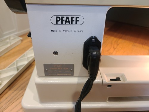 Pfaff 297-1 Sewing Machine – Parts/Repair - 第 9/13 張圖片