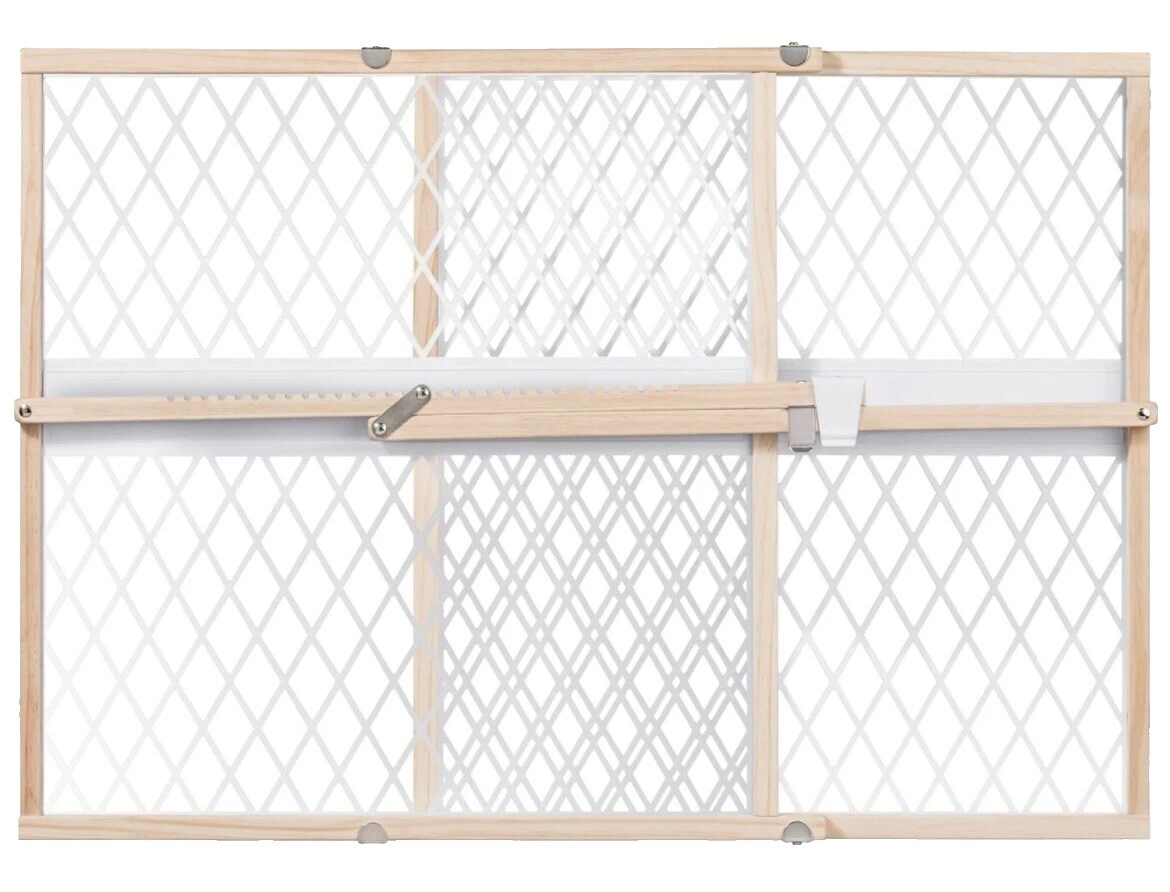 Summer Infant Plastic Baby Safety Gates