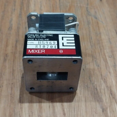 Englisches Elektroventil Typ B5969 Hohlleiter Mischrohr für Marine Radar