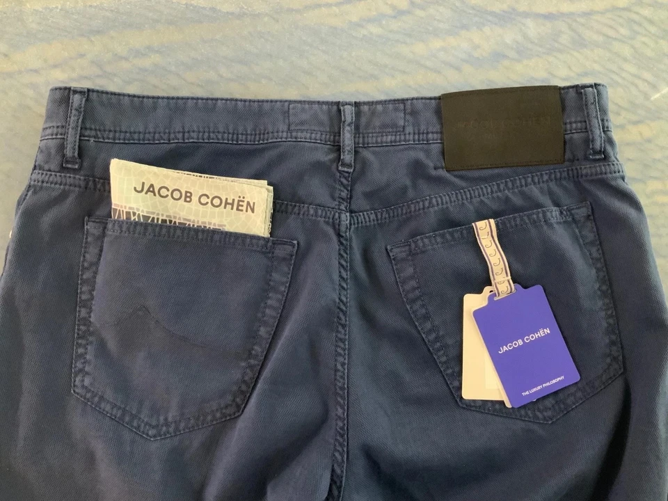 JACOB COHEN MENS DARK BLUE JEANS SIZE 36, NEW WITH TAGS ORIGINAL BAG MADE ITALY - Image 2 of 4