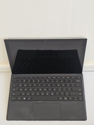 Microsoft Surface Pro 5 - Intel i5-7300u - 8GB RAM - 256GB SSD - Win 10 - READ