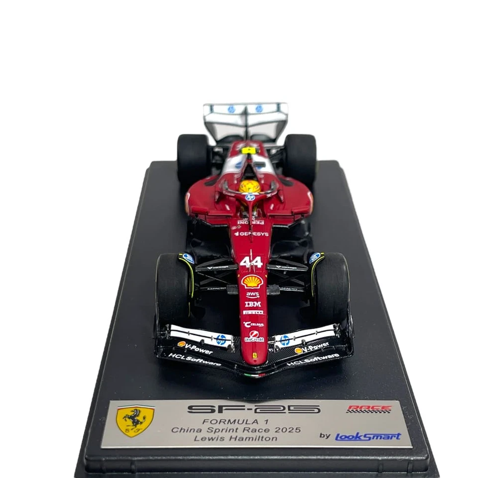 Modellino F1 Looksmart 1/43 Ferrari SF-25 Lewis Hamilton #44 China Sprint Rac... - Image 2 of 4