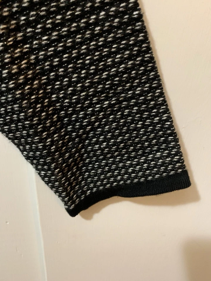 Ivanka Trump女式中号黑白千鸟格毛衣掸子开衫 — 第 4/4 张图片