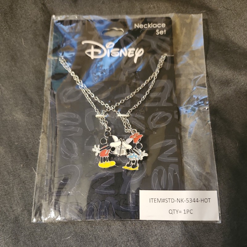 NIB Disney Mickey Mouse & Minnie Mouse Kissing Necklace Set Neon Tuesday