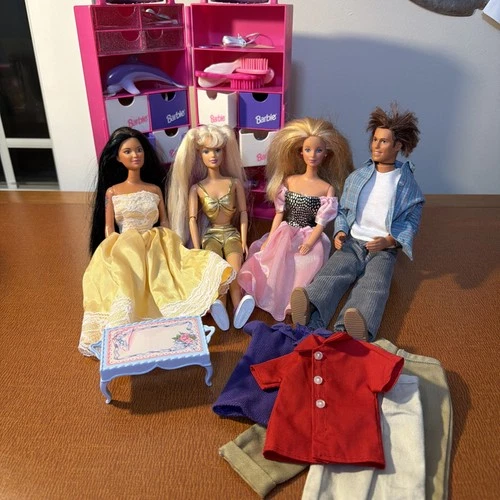 New ListingVtg Barbie Lot: 3 Barbies, Ken Doll + Wardrobe Full Of Shoes Accessories 80-90’s