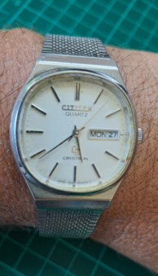 Vintage (1978) Citizen Crystron Quartz Watch *Working but need