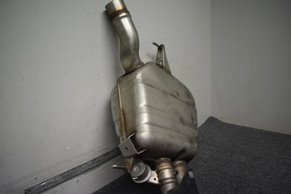 Silenciador escape trasero bmw 650i fábrica oem Foto 3 de 4