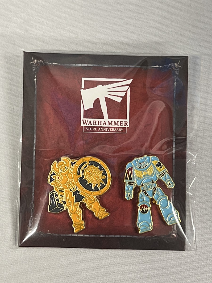 Set of 2 Pins Warhammer 2022 Store Anniversary Metal Yellow Blue
