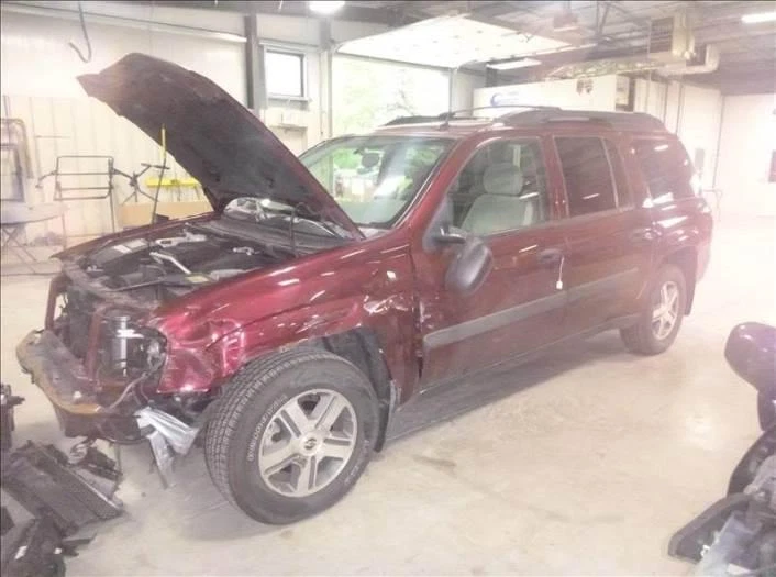 Bomba de dirección asistida usada se adapta a: Chevrolet Trailblazer ext 2005 4,2 grado A Foto 2 de 4