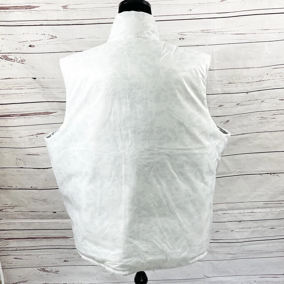 Nike Therma Fit Repel Women’s Reversible Golf Vest White Gray DA3220-025 Sz XXL - Image 4 of 4