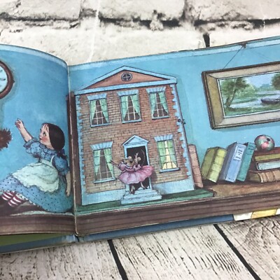 The Midnight Adventures Of Kelly Dot And Esmeralda ExLibrary