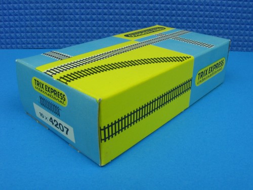 TRIX EXPRESS  international 4207 gerades Gleis 10 Stück OVP AX 2251 -01 | Zustand: Neu