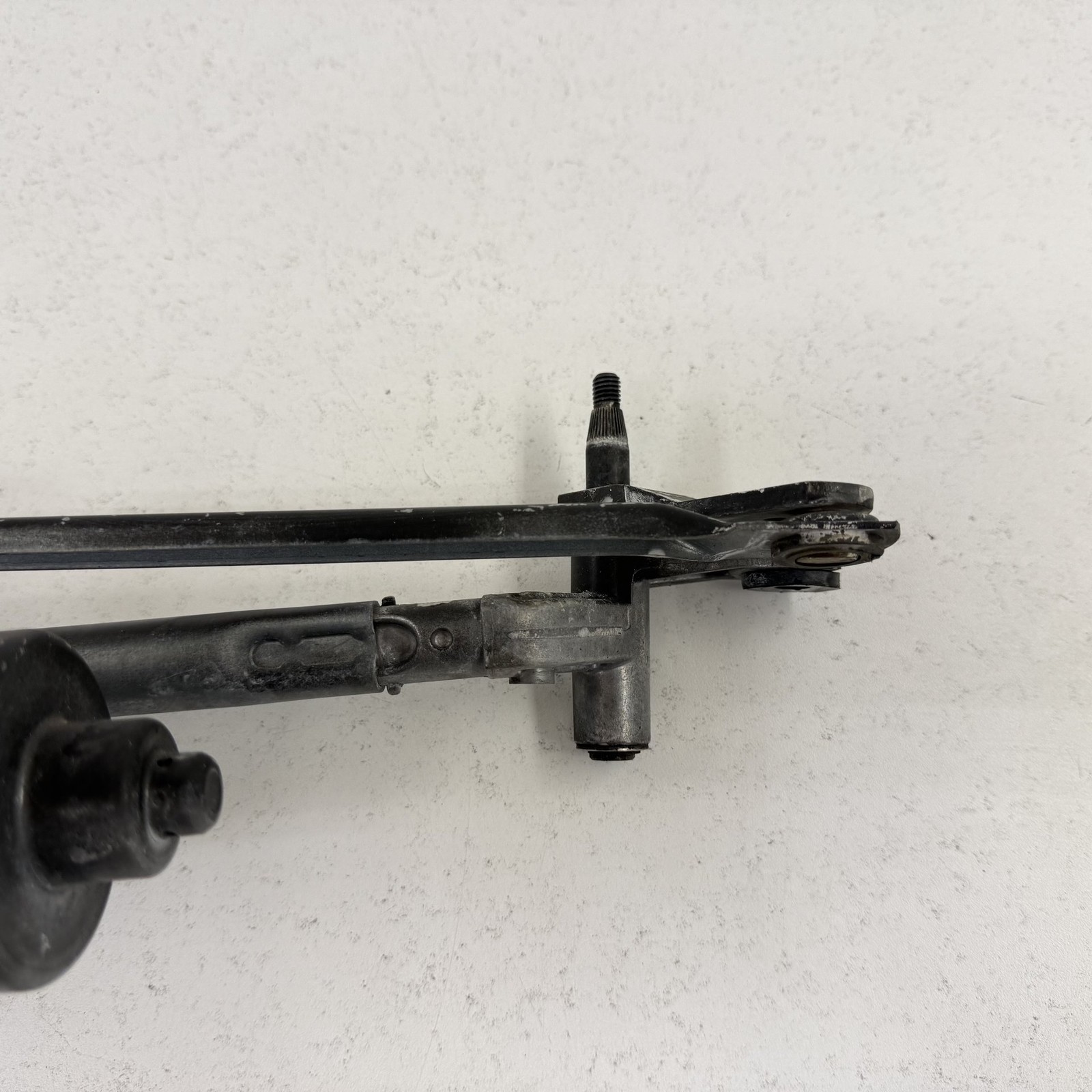 Bentley Flying Spur 2014-2018 Front Windshield wiper assembly