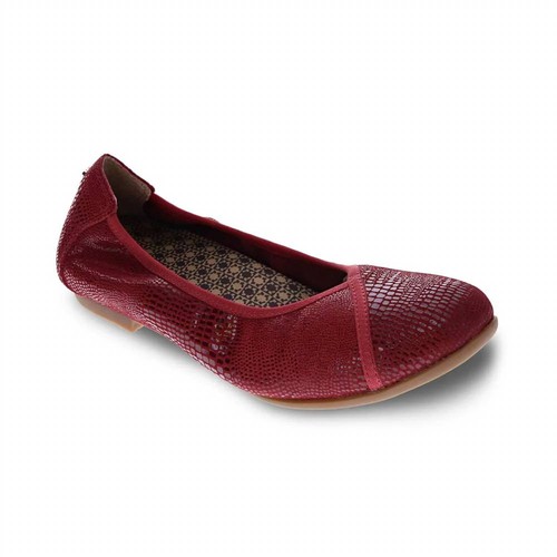 Revere Women's Nairobi Ballet Flats Cherry Lizard