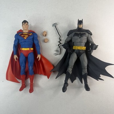 DC Multiverse #1000 Superman 7  Figure & McFarlane Batman Detective Comics #1000
