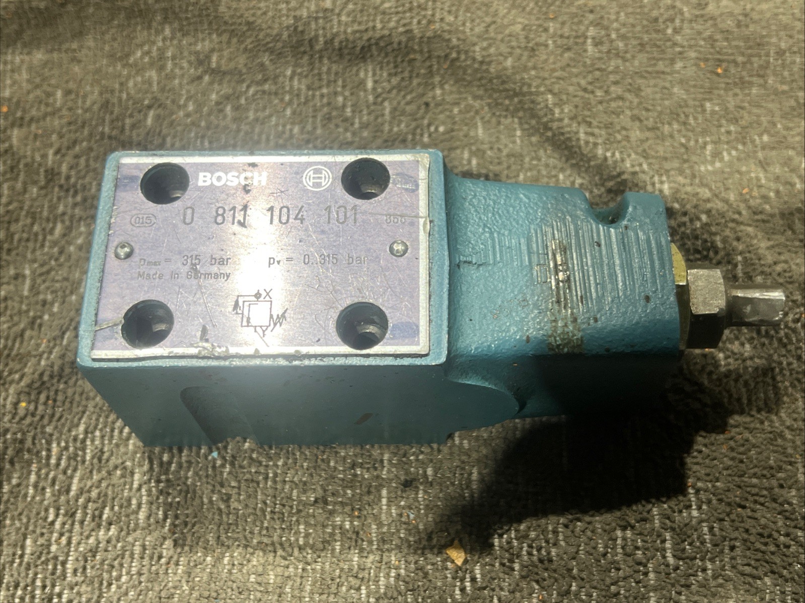 🔥BOSCH 0 811 104 101 Hydraulic Valve, Used, Free shipping 🇺🇸